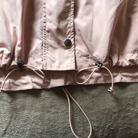 Reflective Pink Windbreaker - Picture 6 of 7
